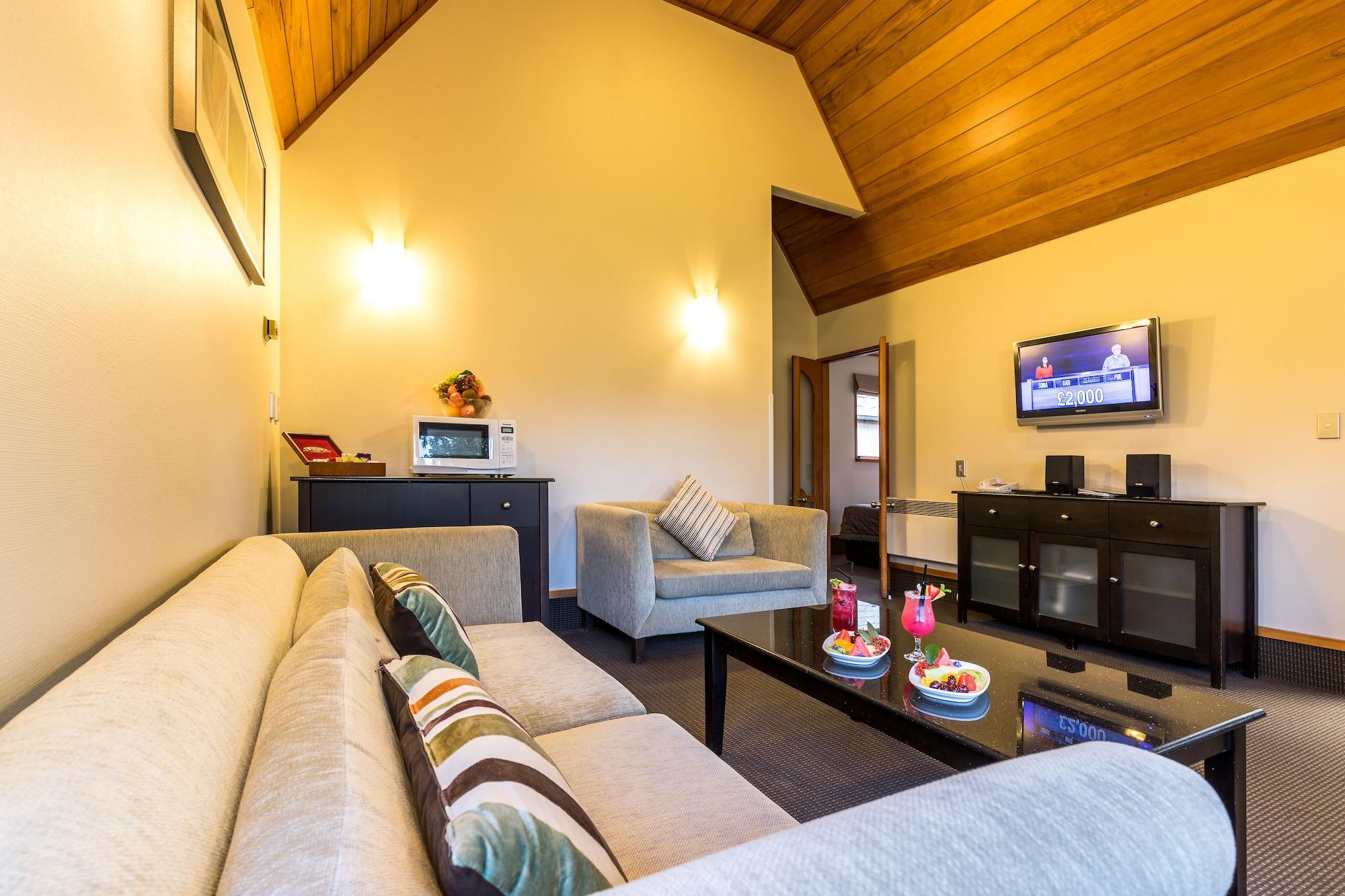 Distinction Te Anau Hotel & Villas Eksteriør billede