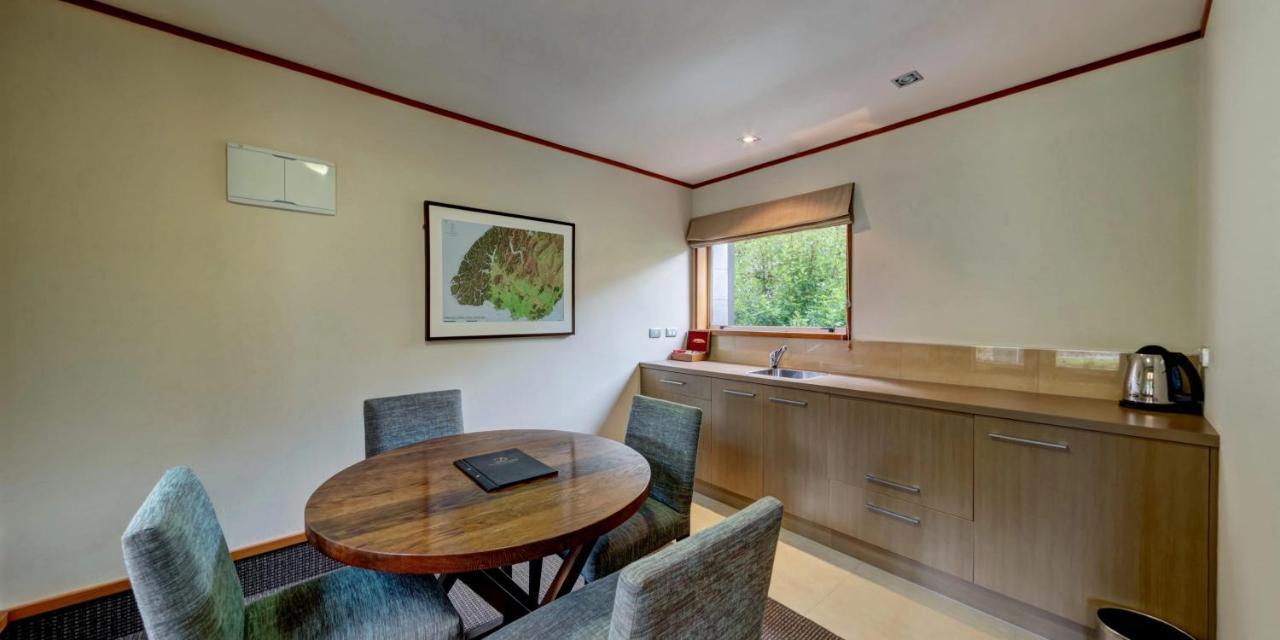 Distinction Te Anau Hotel & Villas Eksteriør billede